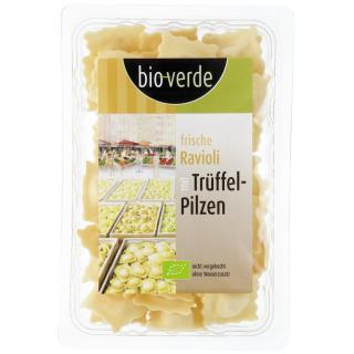 Ravioli mit schw. Trüffeln