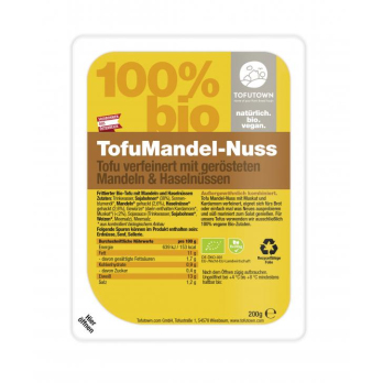 Mandel-Nuß-Tofu mit gerösteten